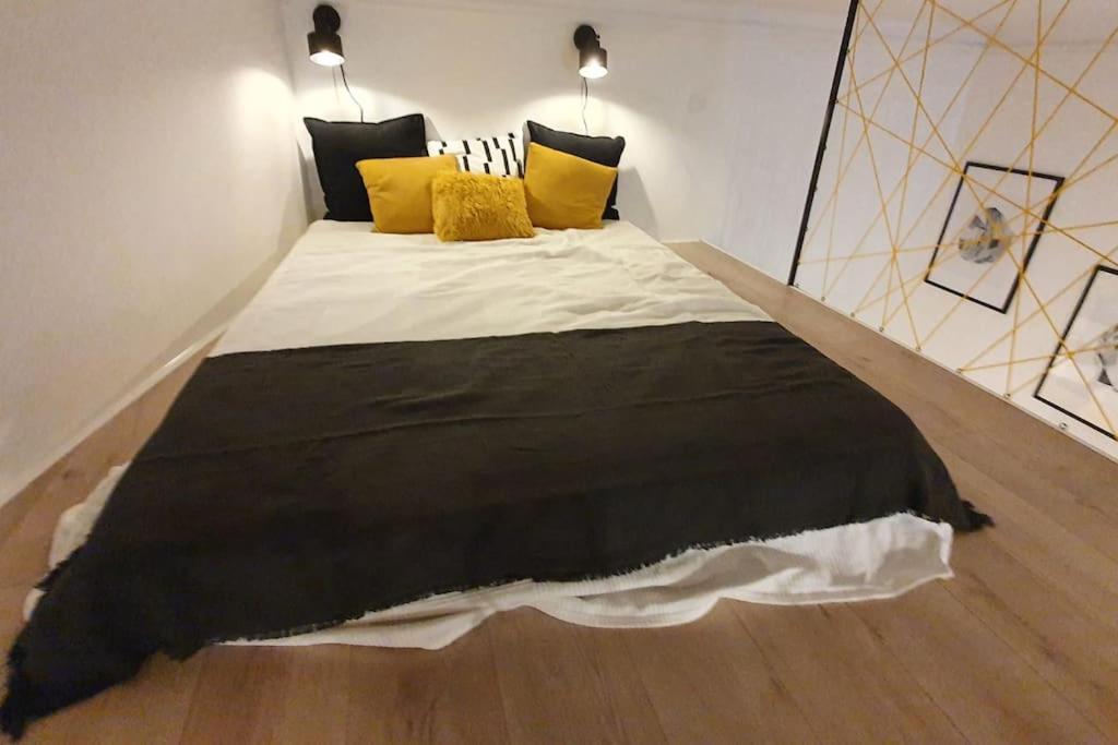 Violet Apartment With Air Condition Budapeste Exterior foto